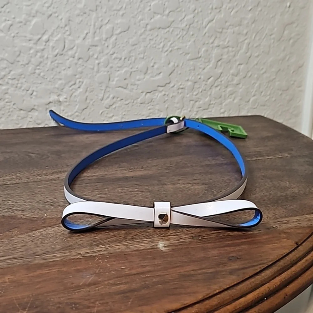 Kate Spade Blue & White Bow Belt‎